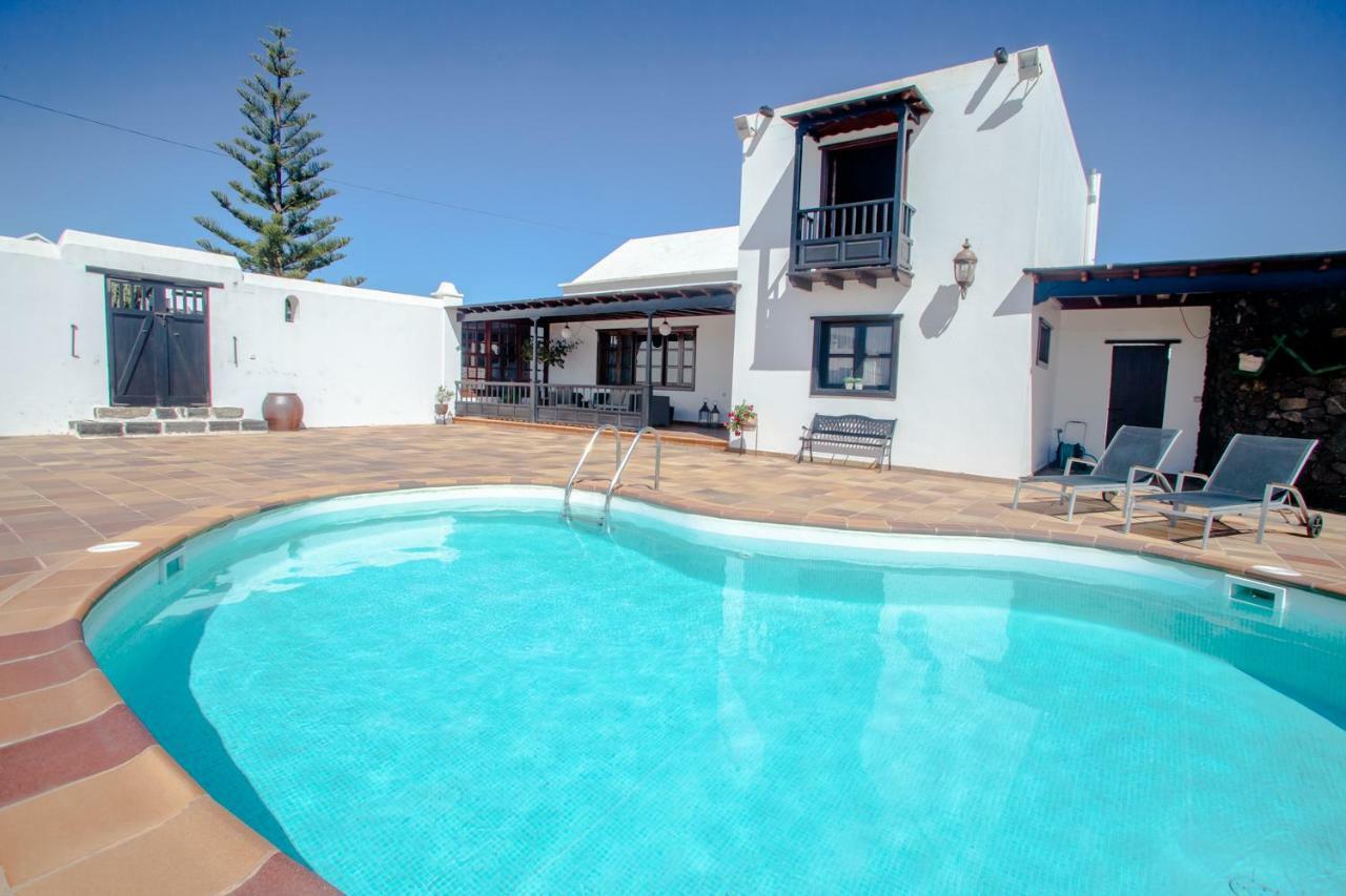 Casa Los Veroles Lanzarote El Islote ภายนอก รูปภาพ